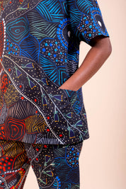 Wollumbin - Unisex Printed Scrub Top
