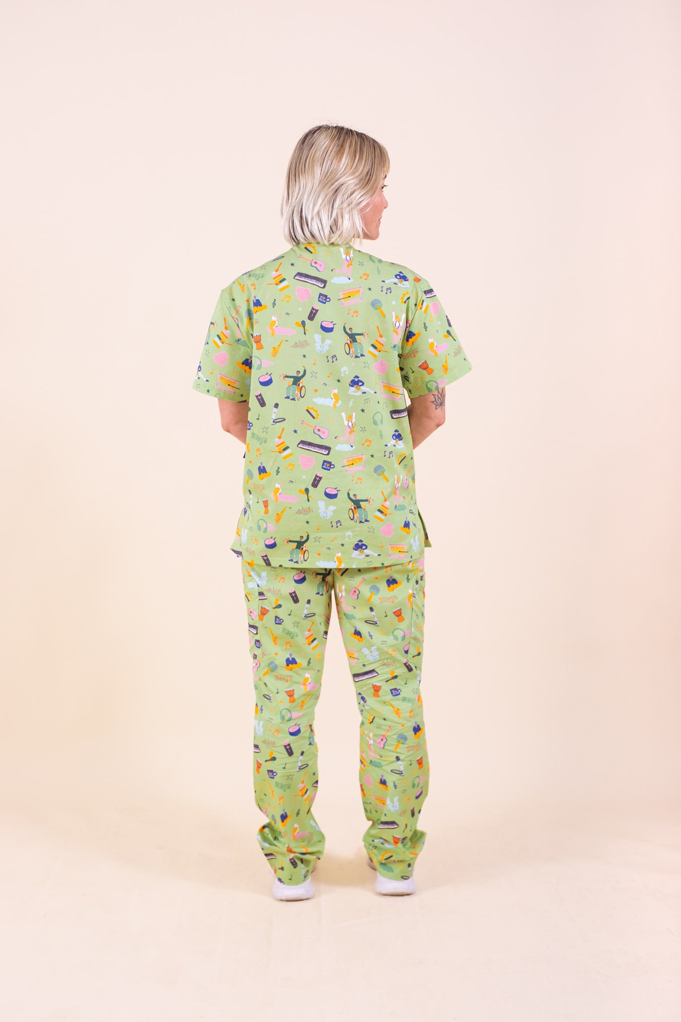Music Therapy – Unisex Printed Scrub Top