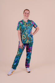 Daintree - Women's Printed Scrub Top