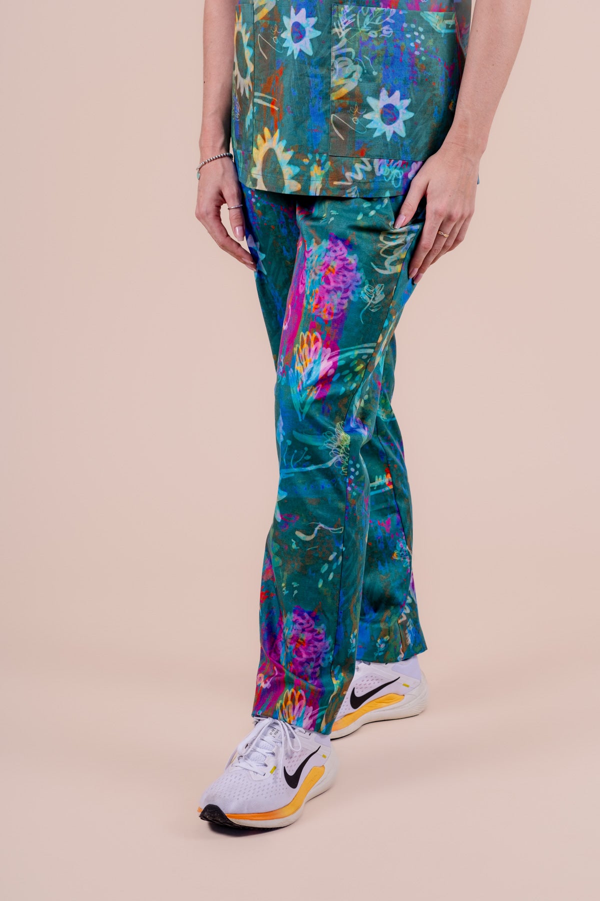 Daintree - Women's Printed Scrub Pants
