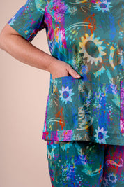 Daintree - Women's Printed Scrub Top